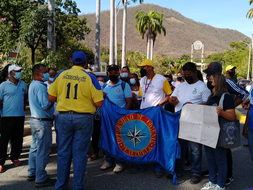 Personal de la UDO-Anzoátegui protestó en rechazo de la dramática situación salarial que padecen