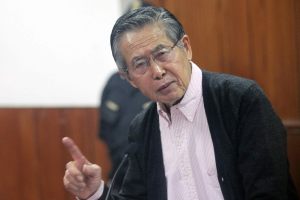 El expresidente Alberto Fujimori es internado en un hospital de Lima por problemas cardíacos