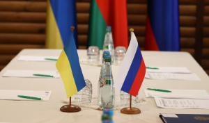 Delegados de Ucrania y Rusia llegan Bielorrusia para iniciar tercera jornada de negociaciones