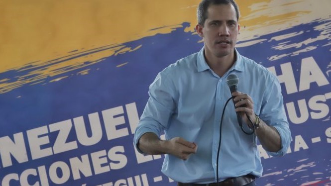 Guaidó condenó detención arbitraria de dirigente del PCV que protestaba contra Maduro