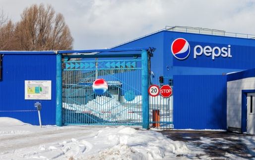 Pepsi suspendió sus inversiones y la venta de refrescos Rusia