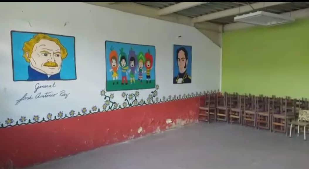 Carabobo: maestros en crisis indispuestos a trabajar… y los chamos no salieron a estudiar