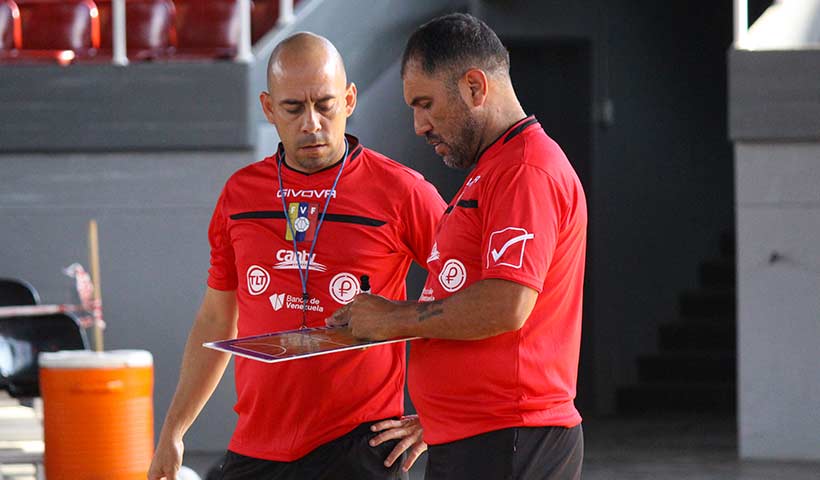 Robinson Romero, técnico de la Vinotinto sub-17 de Futsal, prepara los Juegos Suramericanos con todos los hierros