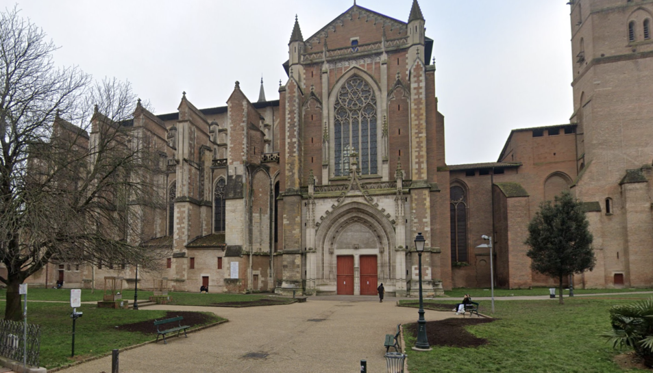 Neutralizado un artefacto en la catedral de Toulouse y arrestado sospechoso