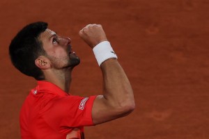 Djokovic sigue inflexible contra la vacunación al Covid, pese a amenaza del US Open