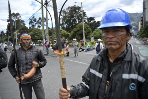 Ecuador baja tarifas de combustibles tras fin de las protestas indígenas