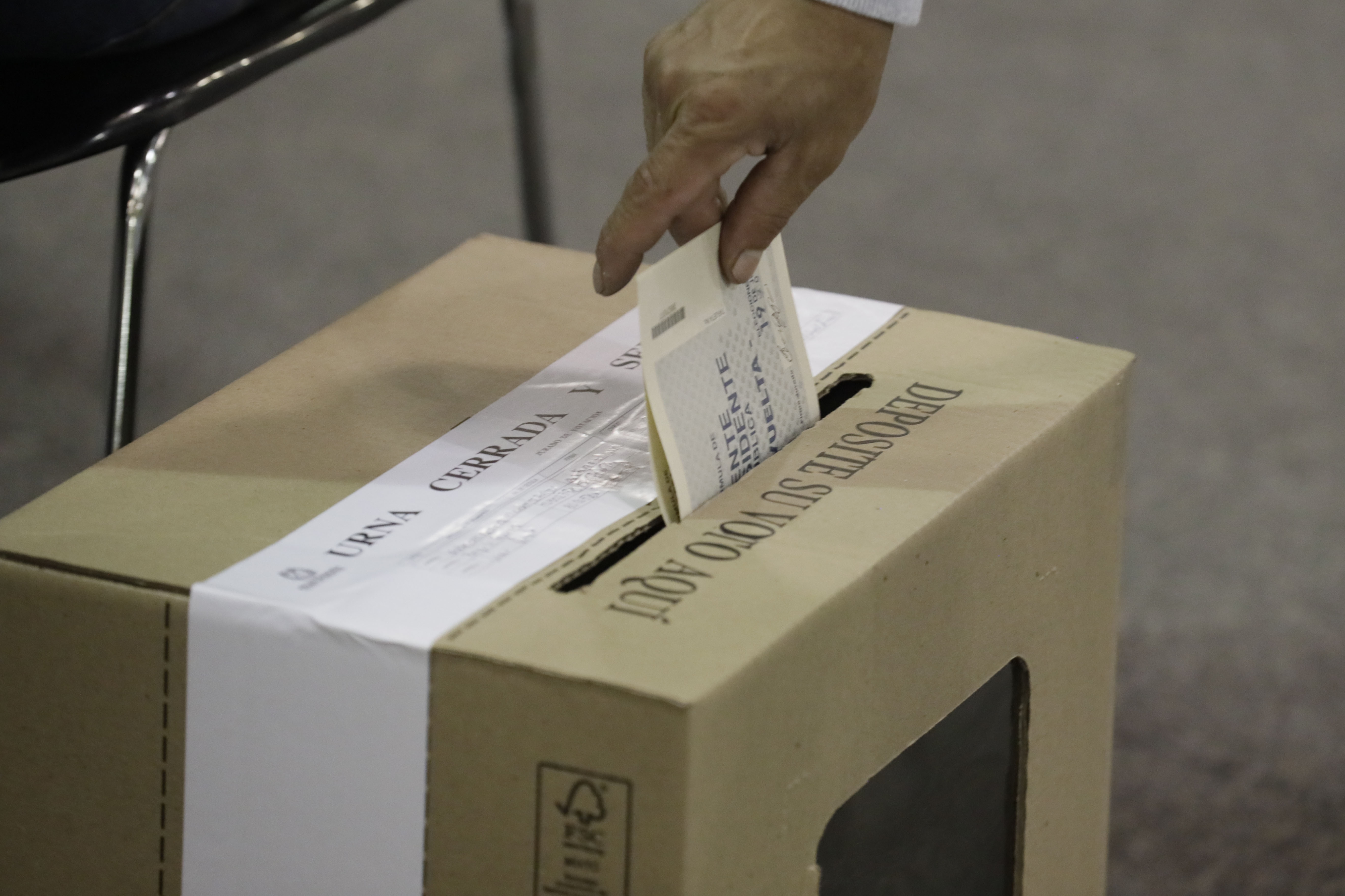 Rodolfo Hernández dio instrucciones a testigos electorales ante irregularidades de votos nulos