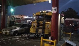 Transporte público explotó cuando iba a surtir gas natural vehicular en Cabimas