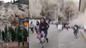 Tragedia en Perú: VIDEO del momento en que deslizamiento de un cerro sepultó unas 100 casas