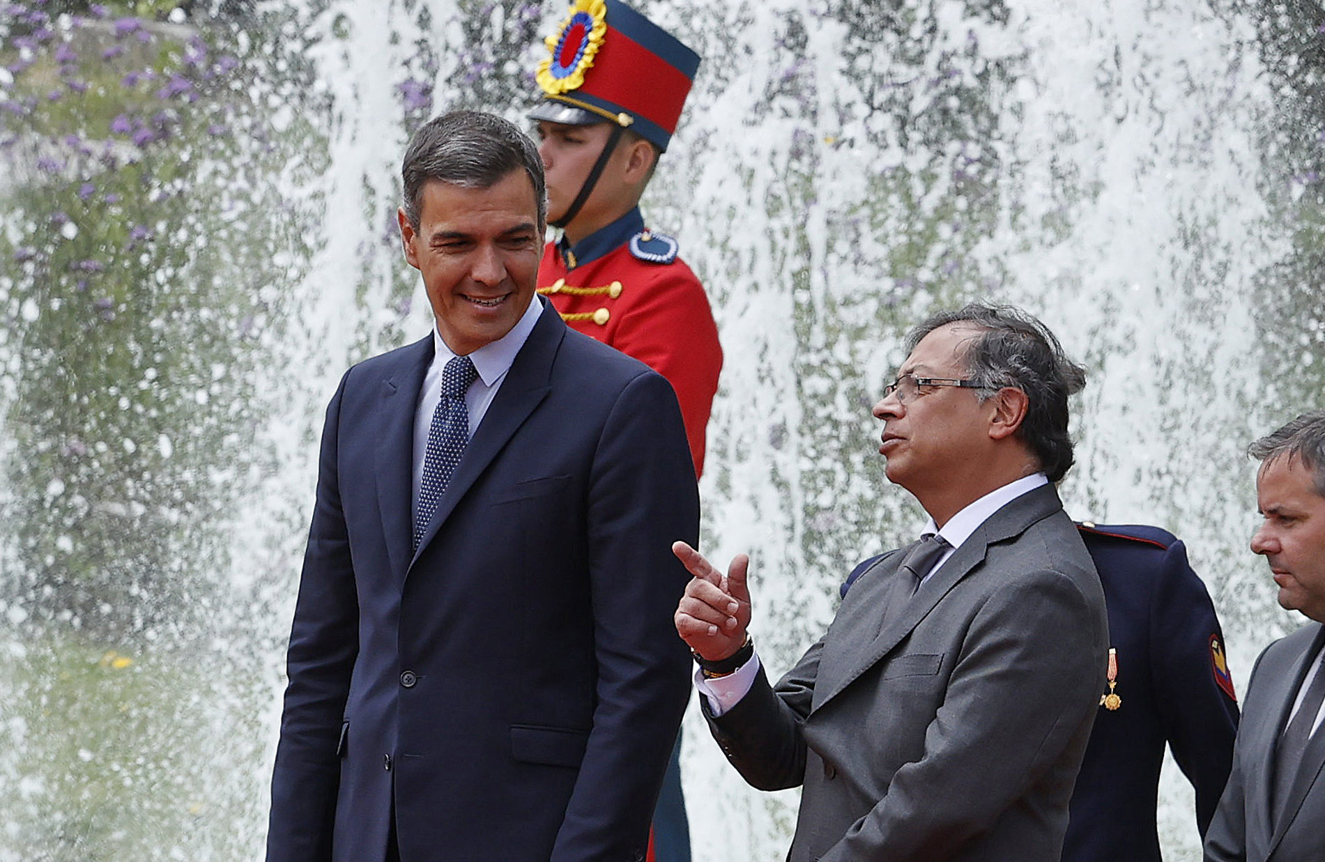 Colombia dejó en manos del ELN oferta de España de albergar diálogos de paz