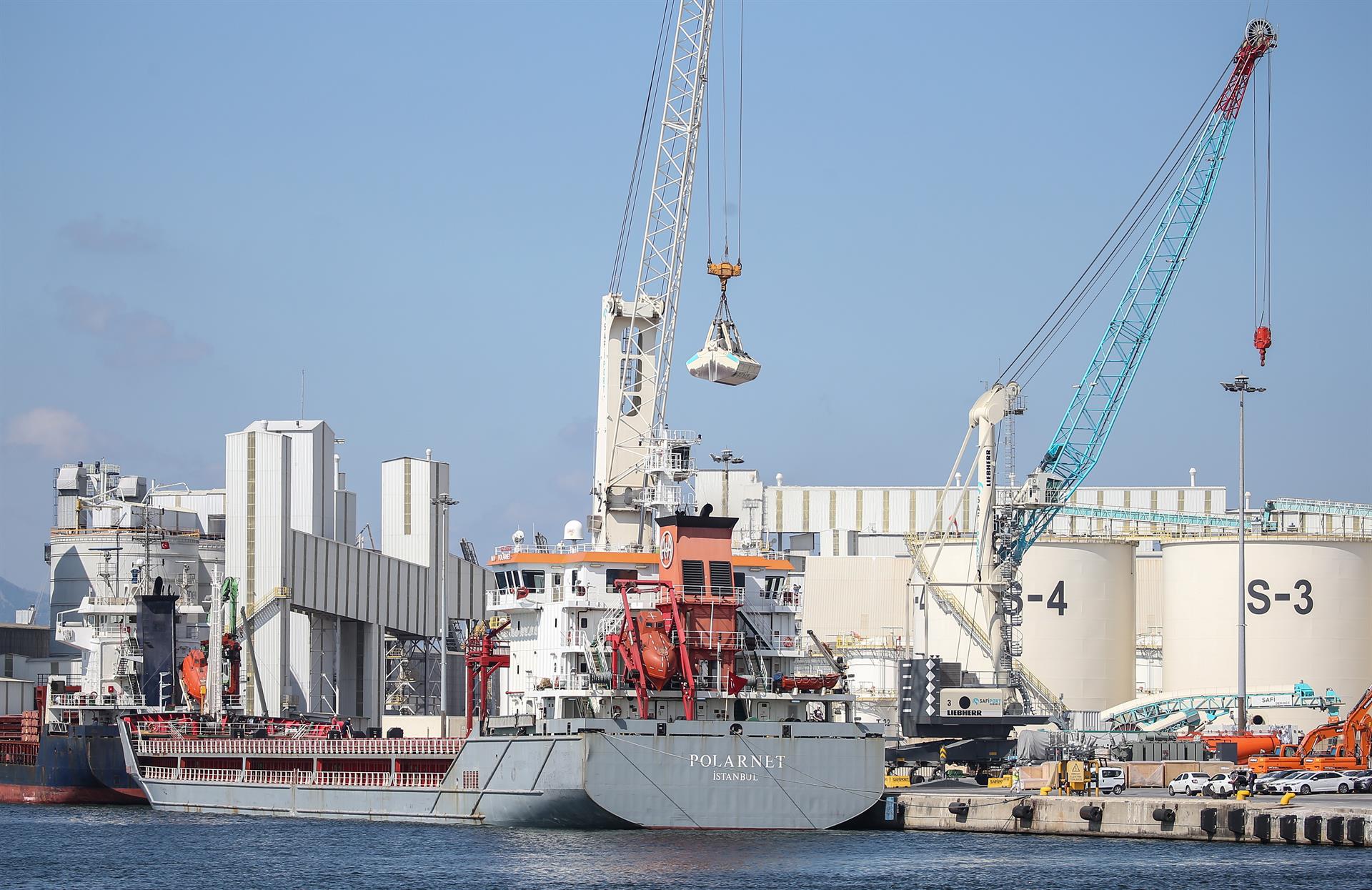 Dos nuevos buques irán a Ucrania para cargar cereales