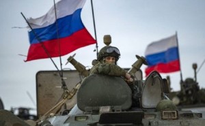 Rusia está bombardeando “masivamente” las líneas de frente en Ucrania