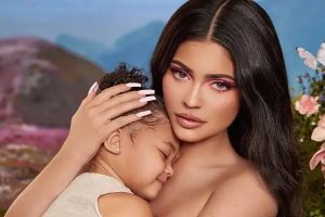 Kylie Jenner revela por qué su bebé de ocho meses todavía no tiene nombre
