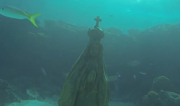 La Virgen, imagen divina al combate de la pesca de arrastre en Venezuela