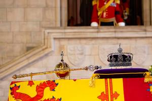 Más de dos mil agentes custodiarán el féretro de Isabel II hacia Windsor el #19Sep
