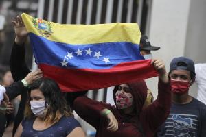 Williams Dávila: EEUU debe cerrarle las puertas a Maduro y su cúpula, no a los migrantes venezolanos