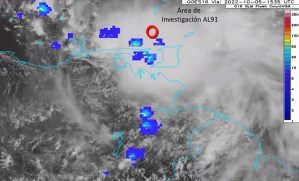 Inameh en alerta: onda tropical 41 llegó a las costas venezolanas con descargas eléctricas y ráfagas de viento