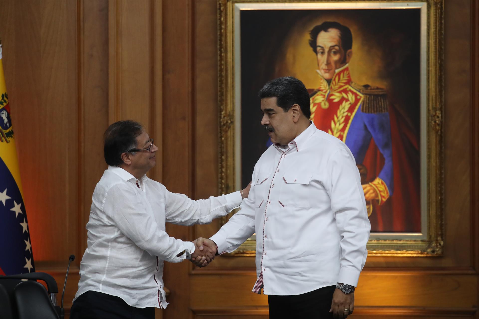 Gustavo Petro se reunirá con Nicolás Maduro este #7Ene en Caracas