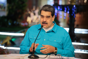 Maduro se burla de la Plataforma Unitaria y apela a lo escatológico para hacerse el gracioso (VIDEO)