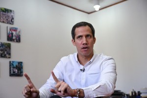 Guaidó: Maduro es responsable del saqueo, por eso manda a sus voceros a repetir mentiras