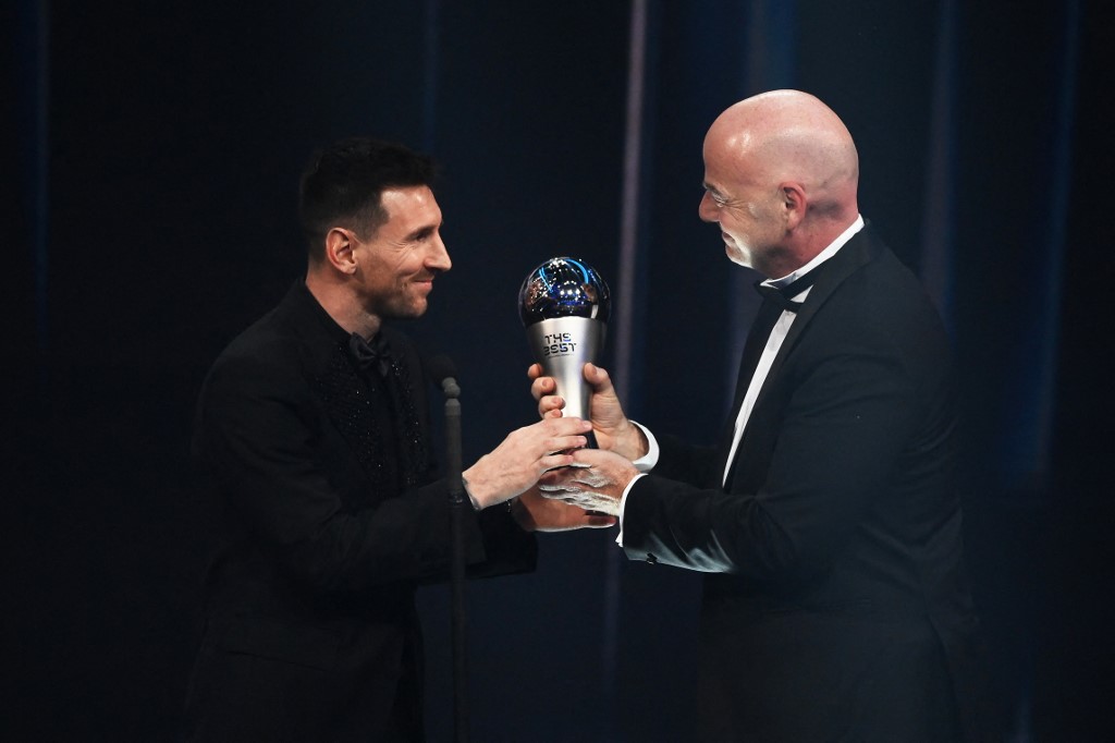 Lionel Messi se alzó con su segundo premio The Best al mejor futbolista