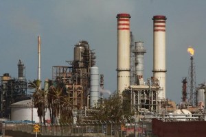 Se registra un nuevo “blackout” en la refinería Amuay