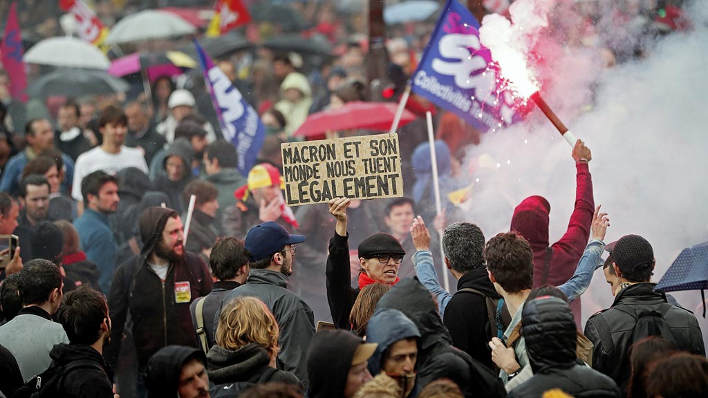 Otra protesta sindical contra Macron con paros del transporte el próximo #1May