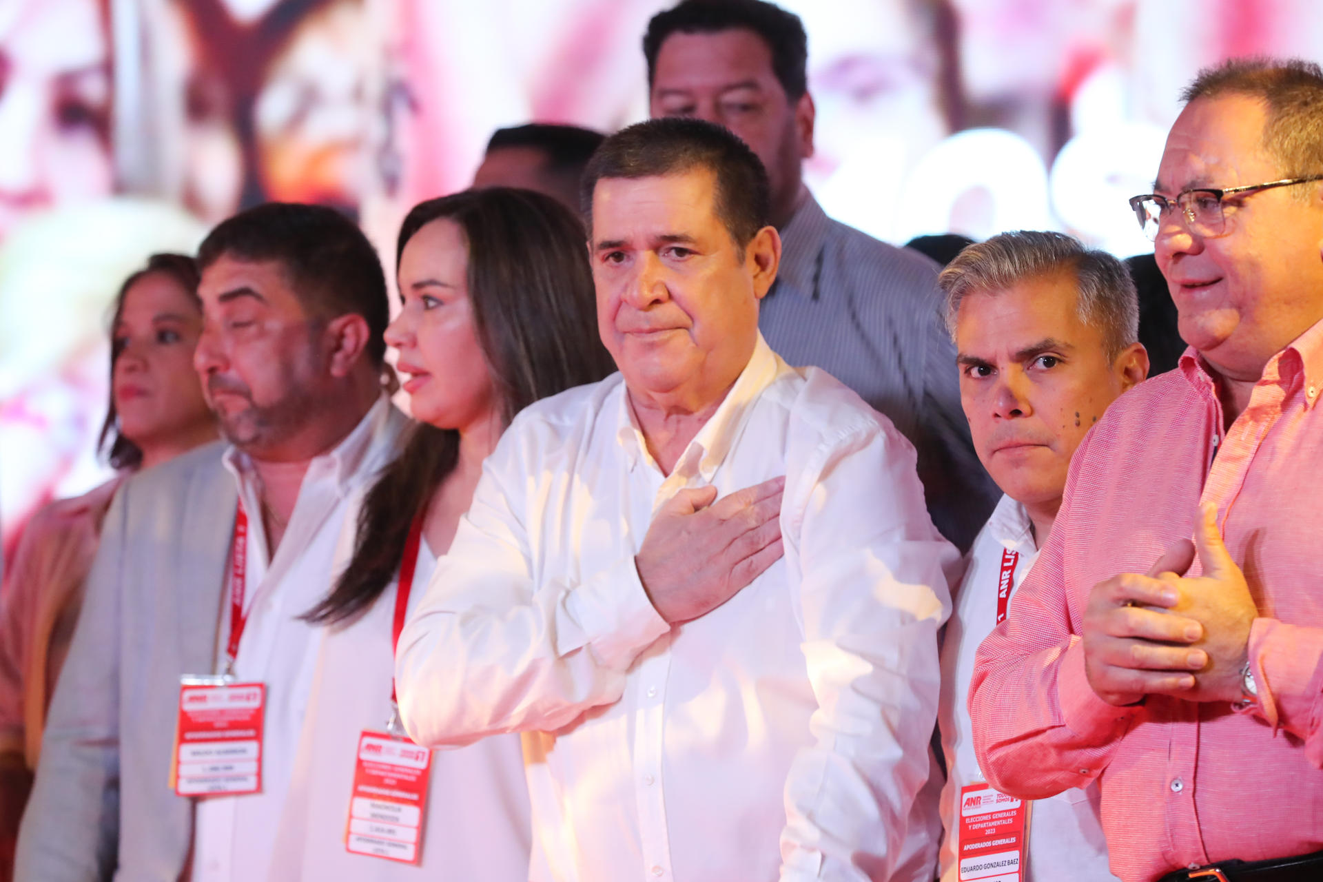 Izquierda derrotada en Paraguay: Oficialista Santiago Peña gana las elecciones presidenciales