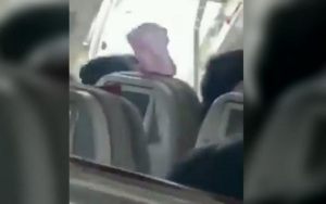 Avión aterriza en Corea del Sur después de que un pasajero abriera la puerta de emergencia