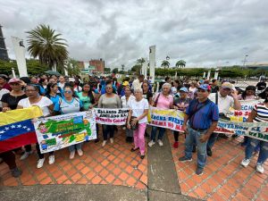 Al menos a 40 docentes de Bolívar le suspendieron el sueldo por protestar