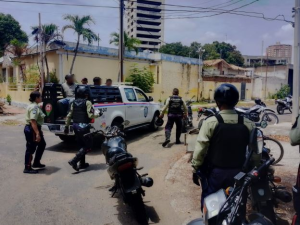 Policías de Maracaibo atraparon in fraganti a par de joyitas cuando intentaban hurtar una vivienda
