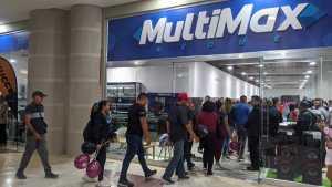 El fenómeno Multimax llegó al Sambil La Candelaria con una explosión de promociones y sorpresas