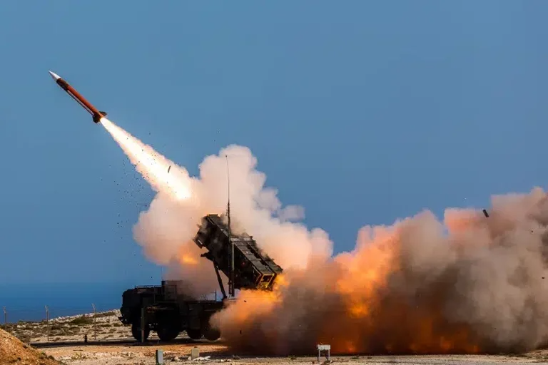 The Economist: Así se defendió Ucrania del ataque ruso con misiles hipersónicos