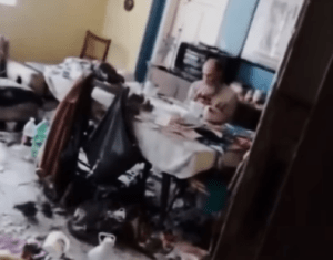 La verdad detrás del VIDEO viral de un abuelo conviviendo con una plaga de ratas en Caracas