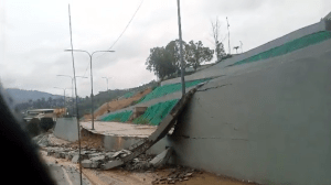 En VIDEO: colapsó pared del Estadio Monumental de La Rinconada tras fuertes lluvias