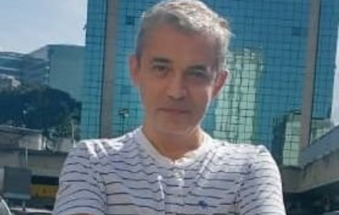 Periodista Alexander Uzcátegui falleció en Chacao