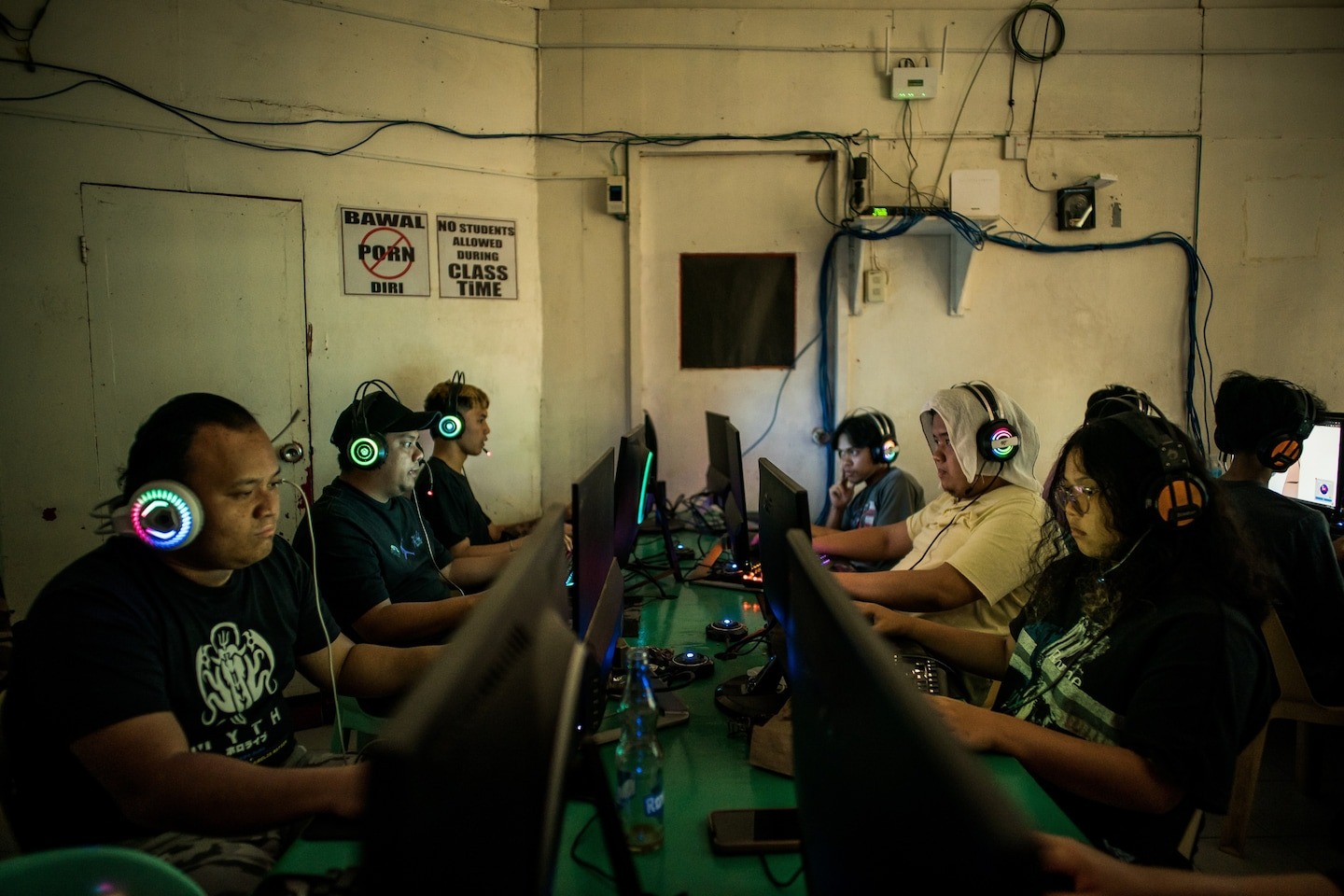 The Washington Post: Desde Filipinas hasta Venezuela, el ejército de trabajadores detrás del boom de la IA