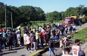 La caravana migrante se desintegra en el sur de México tras más de 10 días de recorrido