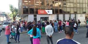 Venezolanos aprovechan operativo de cedulación anunciado por el chavismo evitando las citas del Saime (FOTOS)