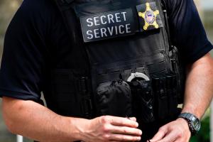 Servicio Secreto salvó a nieta de Biden de un intento de robo
