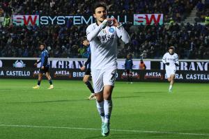 El nuevo Napoli de Walter Mazzarri se estrenó con victoria antes del Real Madrid