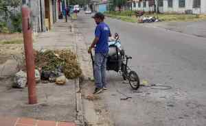 En Los Pozones de Barinas tienen cinco días esperando que el aseo recoja la basura acumulada en las calles