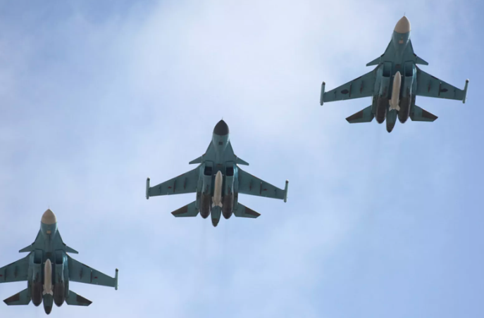 Rusia afirma que derribó tres cazas y un bombardero ucraniano en un día