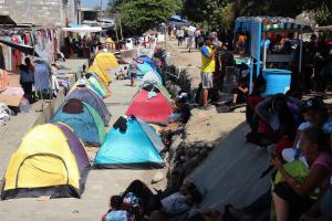 Éxodo de venezolanos agudiza la crisis en la frontera sur de México