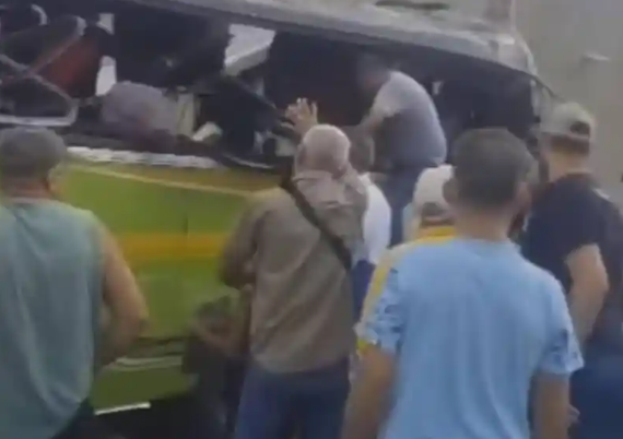 ¡Vivos de milagro! Colisión de autobús dejó seis personas lesionadas en Barquisimeto