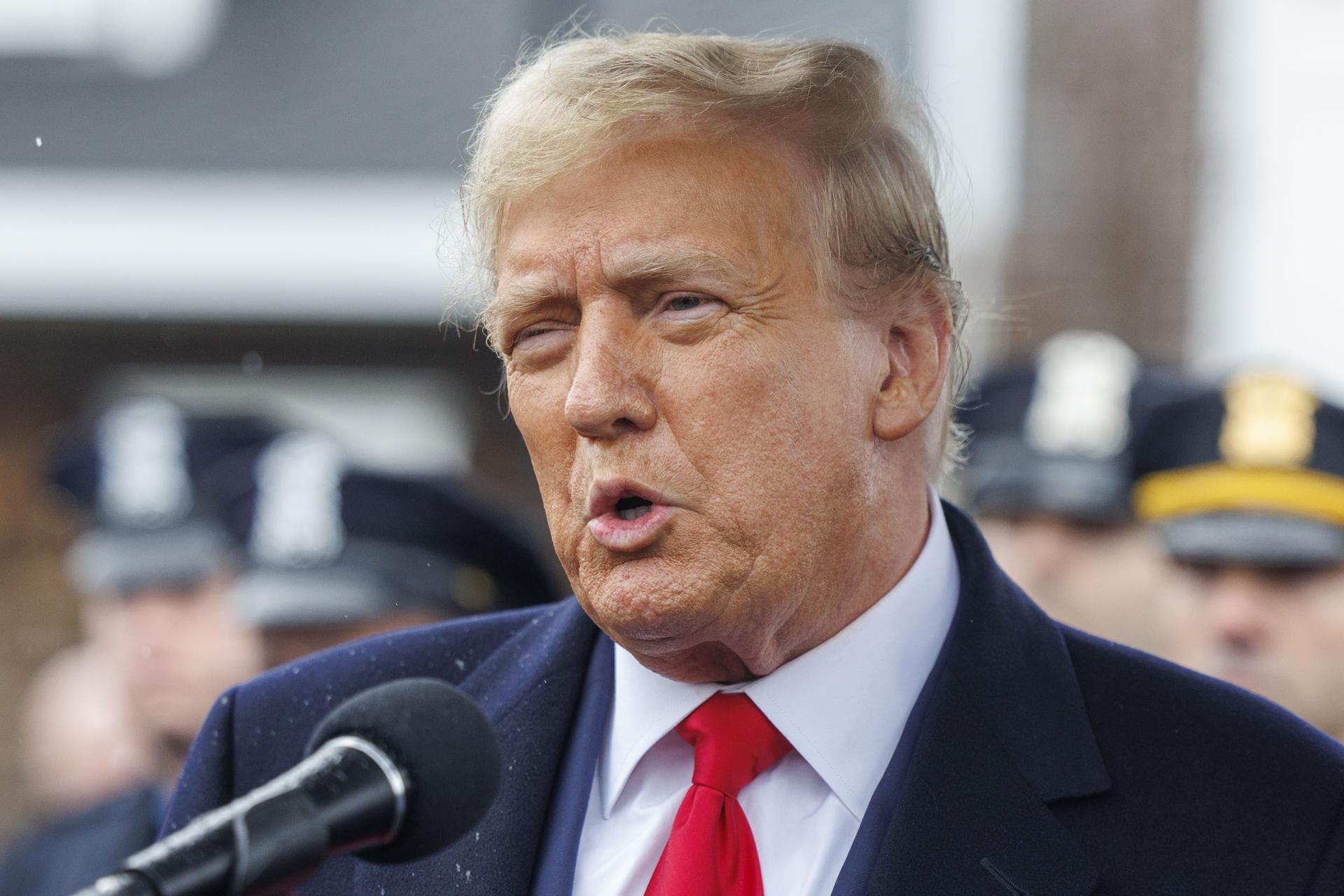 Trump promete la mayor deportación de migrantes de la historia en EEUU: “van a destruir el país”