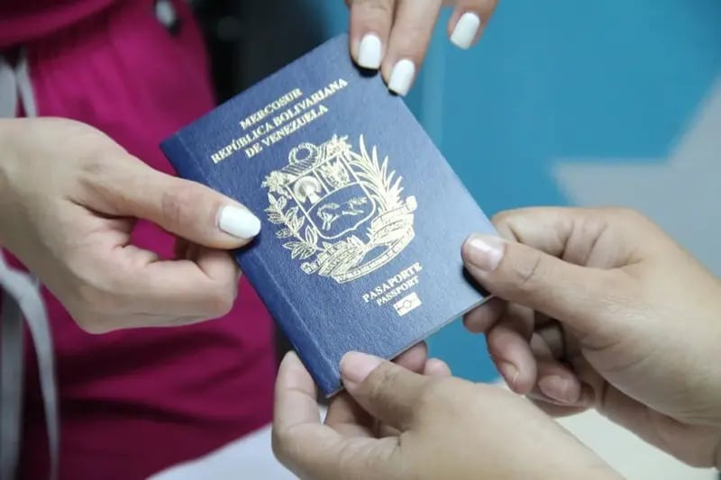 Así solucionas el “error migratorio” ante el Saime para tramitar el pasaporte