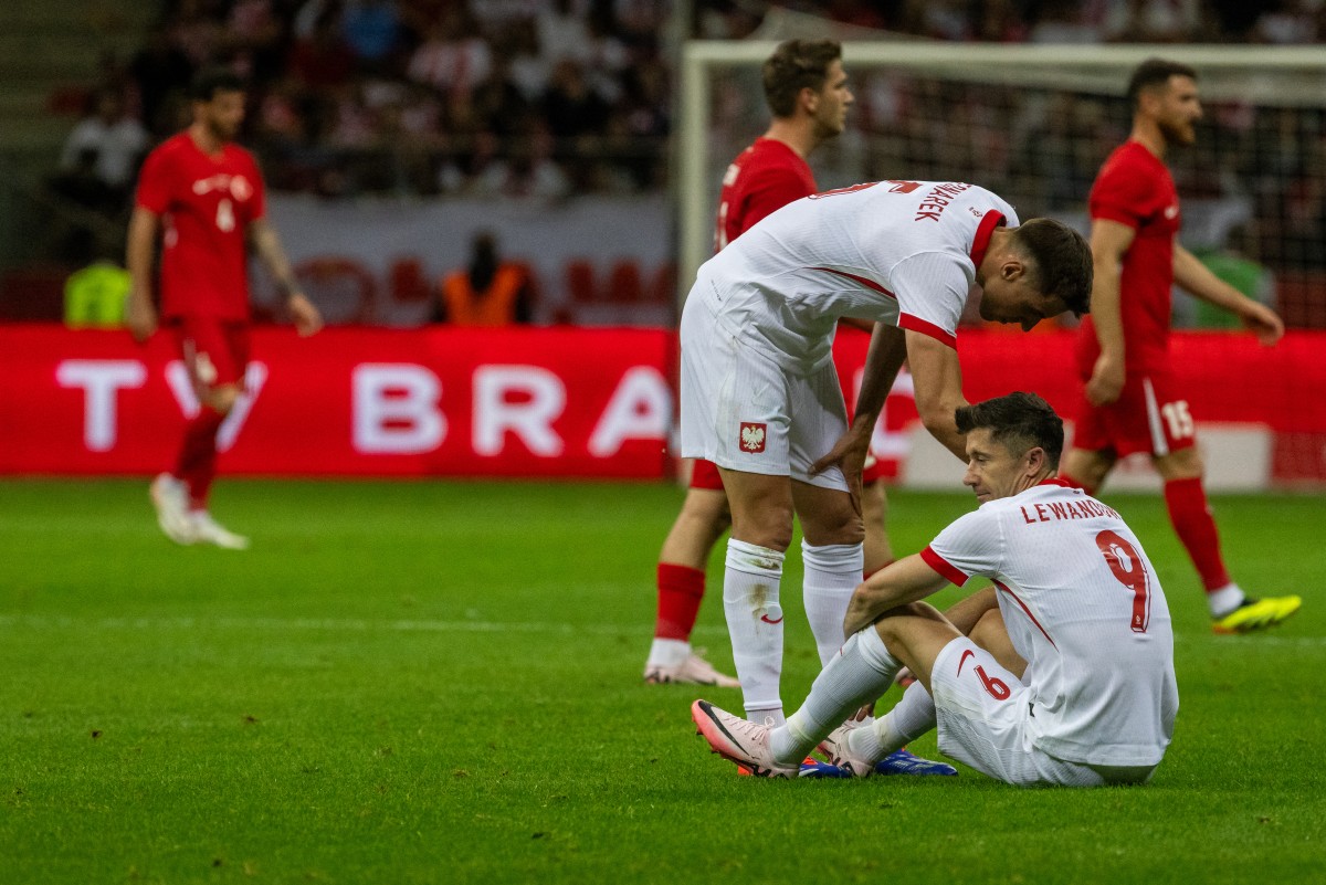 Lewandowski se retiró lesionado en el amistoso frente a Turquía días antes de la Eurocopa