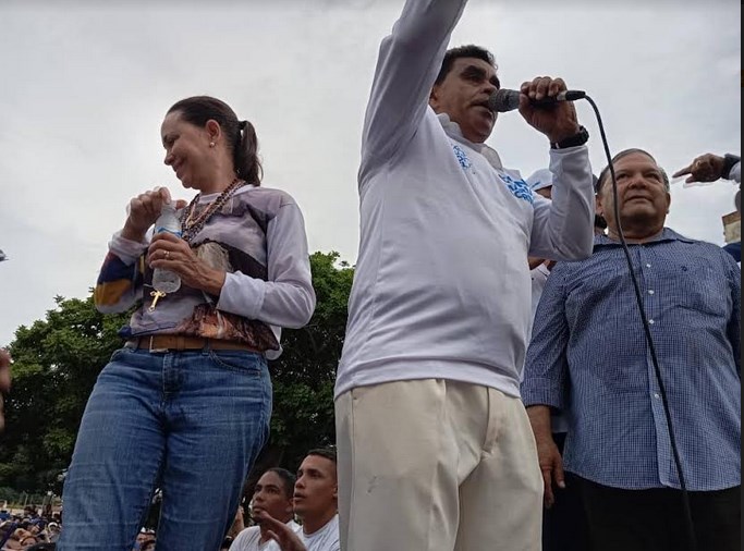 Comando con Venezuela Caroní: Trabajamos duro en el padrón electoral por la victoria de Edmundo González